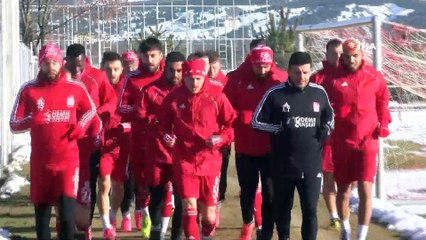 Çalımbay: “Telafisi olmayan maçlar oynanacak”