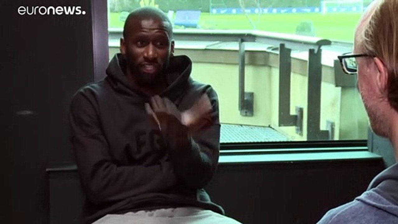 Rassismus im Fußball: Antonio Rüdiger fordert Taten