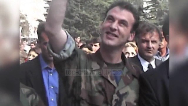 Haga do të ngrejë akuzat/ Ka pyetur dhjetëra ish luftëtarë të UÇK për dyshimet e krimeve të luftës