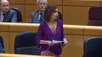 Montero reconoce que sigue "con preocupación" el ajuste de Airbus