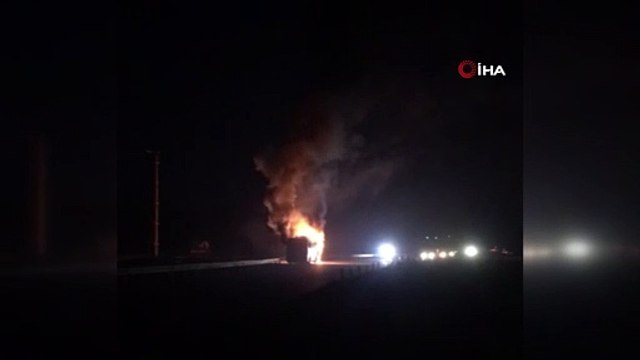 Seyir halindeki işçi servisi yandı, facianın eşiğinden dönüldü