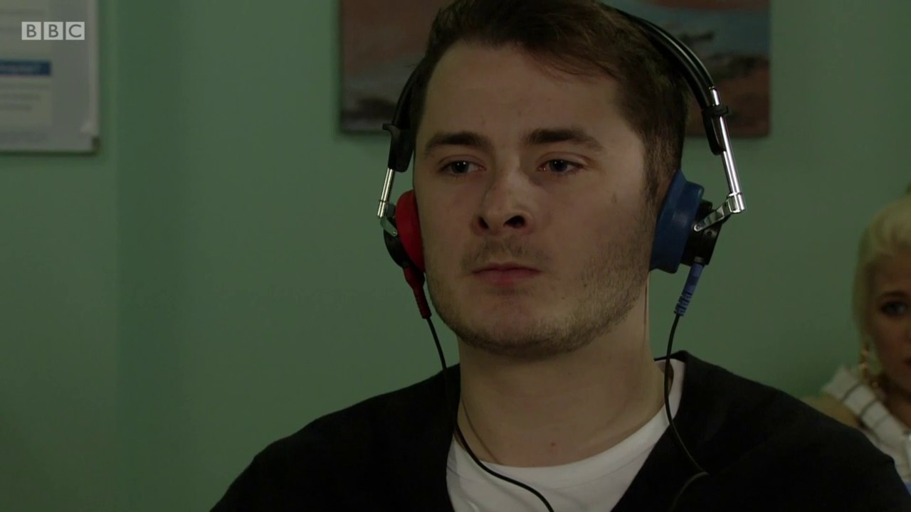 ‪Ballum - Ben Gets His Hearing Tested! ‬