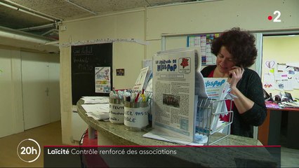 Laïcité : Emmanuel Macron débloque 100 millions d'euros dans la lutte contre le communautarisme