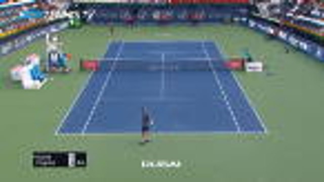 Evans fights back to down Fognini in Dubai