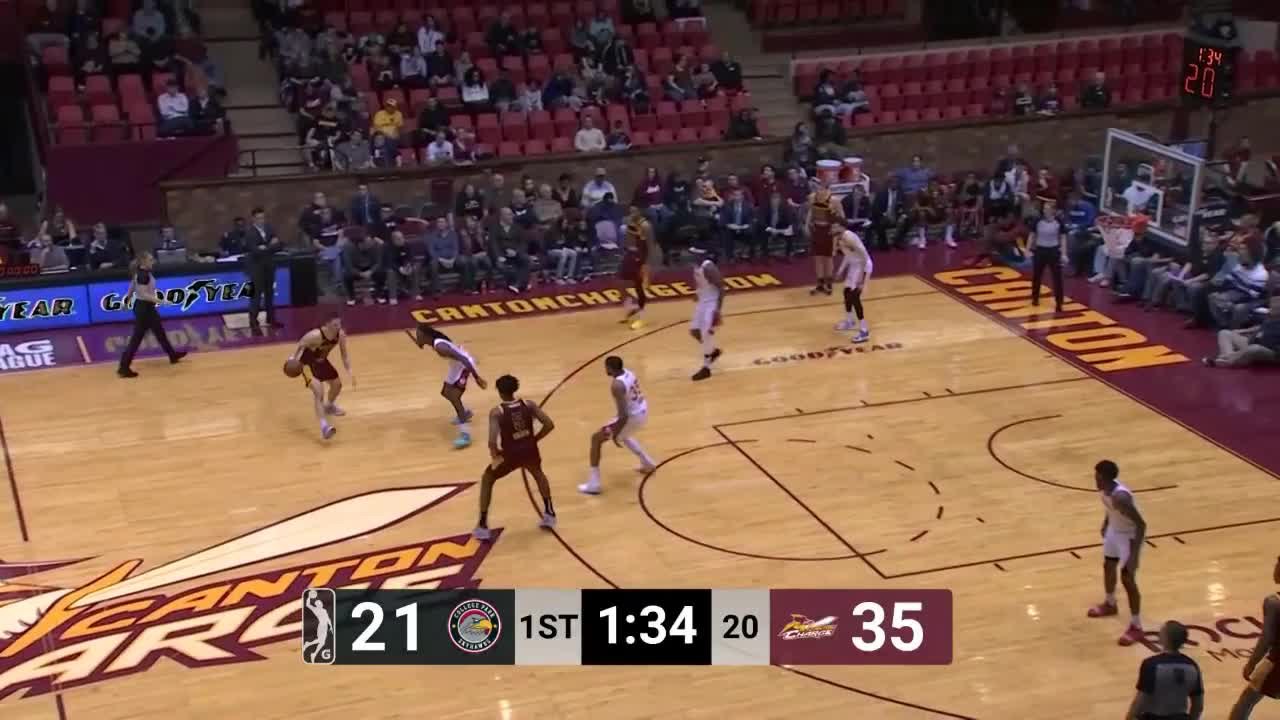 Marques Bolden throws down the alley-oop!