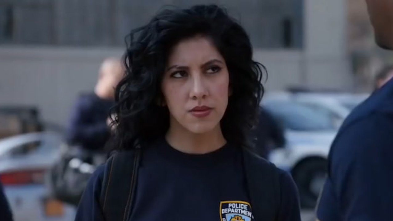 'Brooklyn 99' Star Stephanie Beatriz Shows Off Her Rosa Diaz Voice & Teases 'In the Heights'