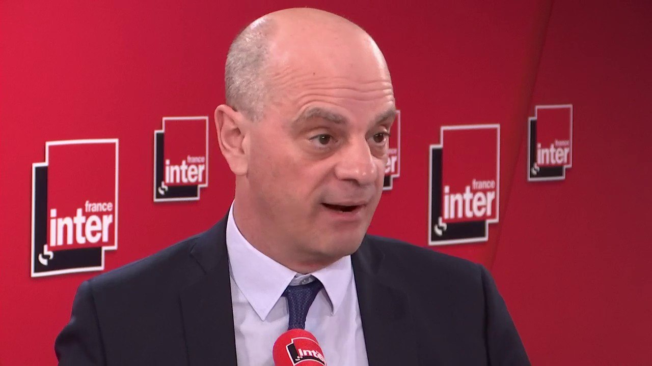 Jean-Michel Blanquer, ministre de l'Éducation nationale; sur les enseignants concernés par la revalorisation de salaire de 100 euros net par mois : "Les primo-arrivants devraient être concernés dès 2021"