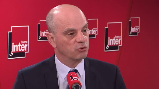 Jean-Michel Blanquer, ministre de l'Éducation nationale, lance une grande consultation anonyme des professeurs par internet pour savoir ce qu'ils attendent de la gestion des ressources humaine du ministère