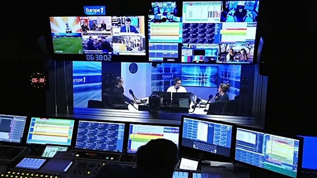 Pourquoi les semelles des célèbres Louboutin sont-elles rouges ?