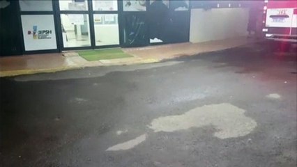 Jovem de 21 anos é socorrido pelo Siate ao ser vítima de agressão na Rua Paraná