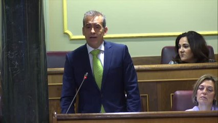 Carmen Calvo a la ultraderecha : "A lo mejor a ustedes no les gustan las urnas y sí lo ocurrido antes de la democracia"