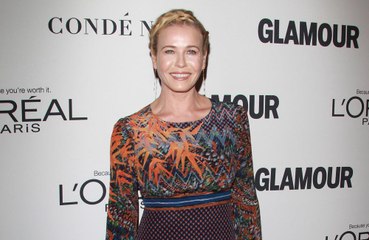 Chelsea Handler skis into her 45th birthday