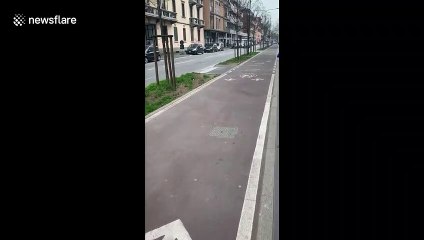 Milan neighbourhood appears to be deserted during coronavirus outbreak in northern Italy