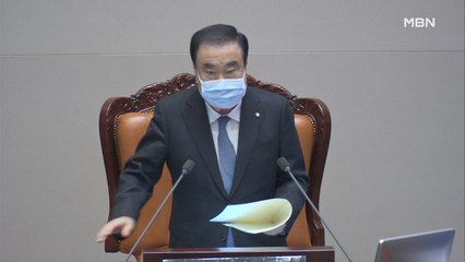 "감염병 검사·치료 거부하면 처벌"…'코로나 3법' 국회 통과