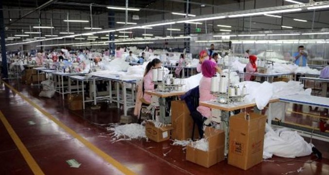 Koronavirüs için tulum üreten tekstil firması siparişlere yetişemiyor