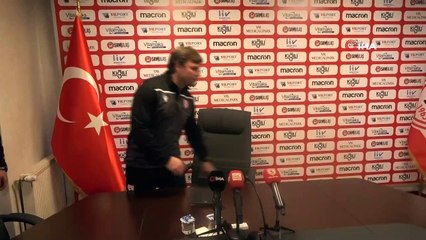 Ertuğrul Sağlam: “Tüm maçları kazanırsak, 25 Nisan’dan önce şampiyon olabiliriz”