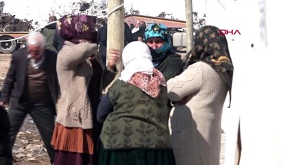 Van deprem bölgesindeki çalışmalar sürüyor