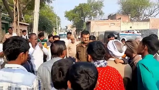 बरहन थाना में भैंस चोरों के हौसले बुलंद रात्रि में कर ले गए तीन भैंसों की