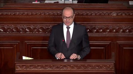 Tunus meclisinde güvenoyu oturumu (2)