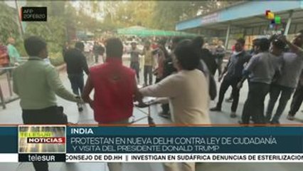 Descargar video: Masivas protestas en India contra la visita de Donald Trump