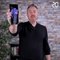 Tik Tech: On a testé le smartphone à écran souple Samsung