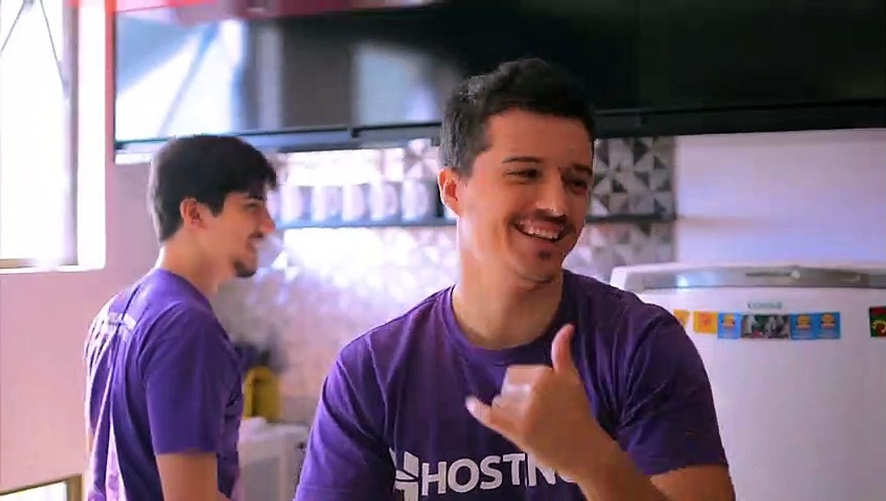 Hostinger - Provedor de Hospedagem Web, Registro de Domínio, E-mail Personalizado, e Muito Mais...