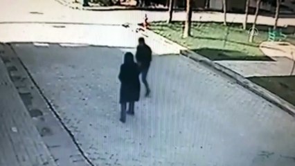 Kadının çantasını bıçak zoruyla gasp eden zanlı yakalandı - DENİZLİ