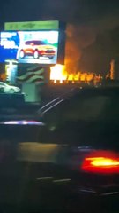 Incendie impressionnant d'une raffinerie pétrolière à Los Angeles !