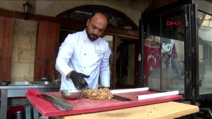 Gaziantep'in yeni lezzeti 'fıstık kebabı?