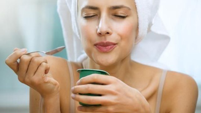 सुबह खाली पेट दही खाने के फायदे | Benefits Of Eating Curd Empty Stomach In Morning | Boldsky