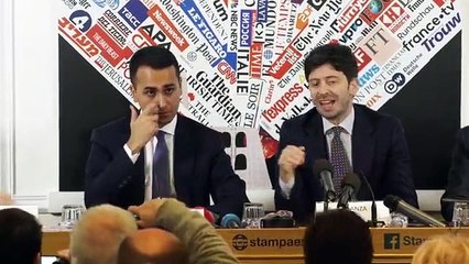 Скачать видео: Coronavirus, Di Maio 