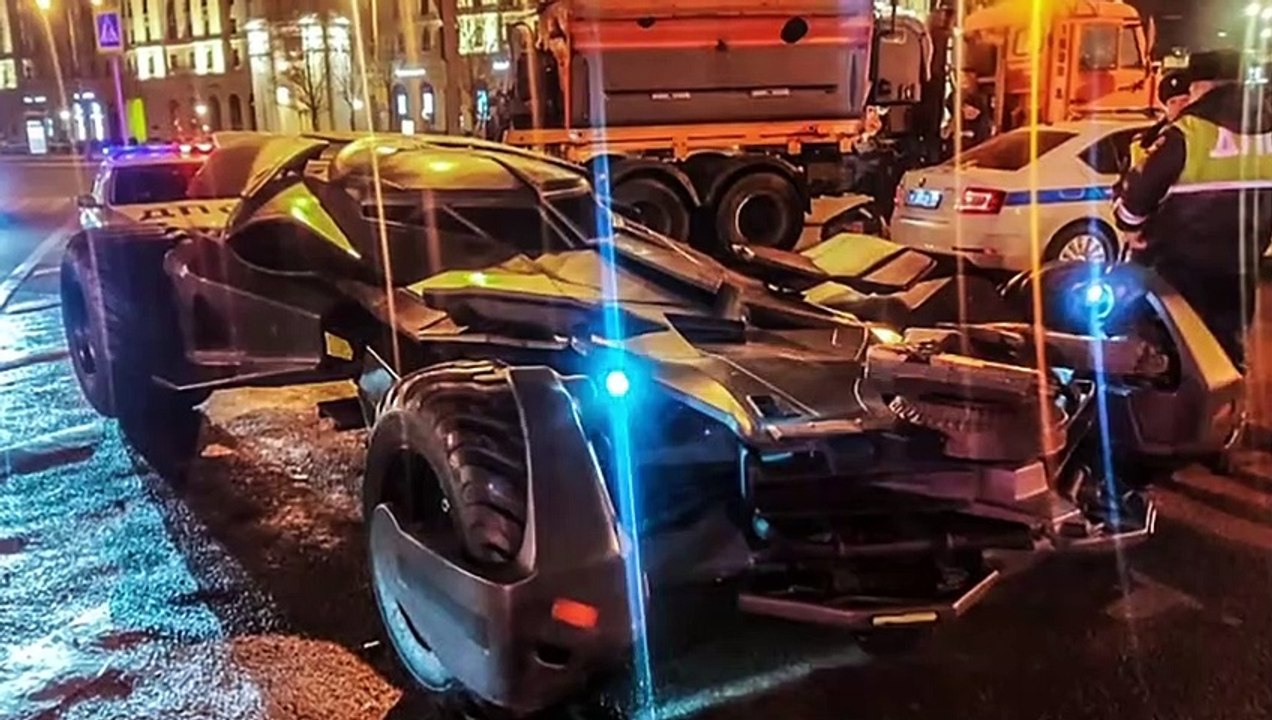 Polizei beschlagnahmt Batmobil in Moskau