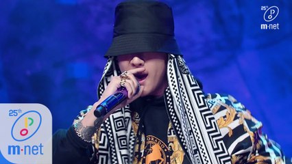'최초 공개' 첫 솔로 정규 '라비(RAVI)'의 'EL DORADO' 무대