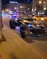 Rusya'da 'Betmobile' görünümlü aracı polis çevirdi.