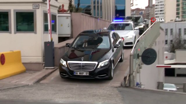 Milliyetçi Hareket Partisi Genel Başkanı Devlet Bahçeli, Cumhurbaşkanı Recep Tayyip Erdoğan’la görüşmek üzere parti binasından ayrıldı.