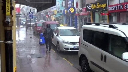 Edirne'de fırtına yerini sağanağa bıraktı