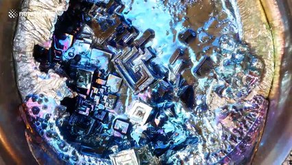 Ukrainian scientist makes DIY holographic bismuth crystals
