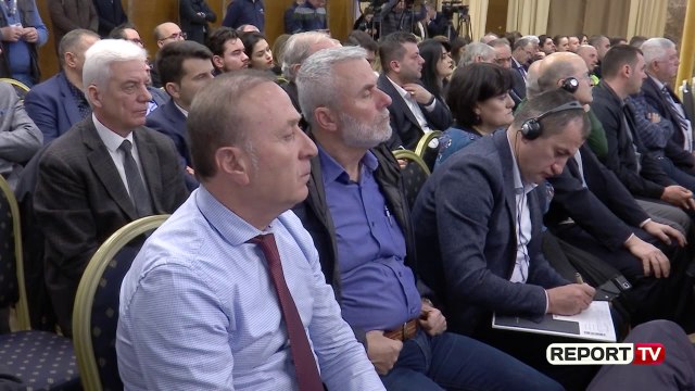 Report TV -Ndryshimet në Kodin Rrugor: 40 mijë lekë gjoba për alkoolin