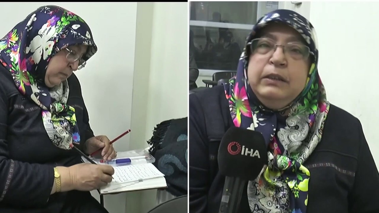 2 Nesil Bir Arada Osmanlıca Öğreniyor