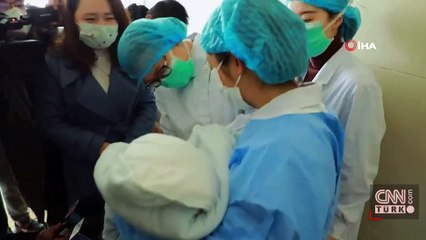 Koronavirüsün en küçük mağduru 350 saatlik savaşı kazandı