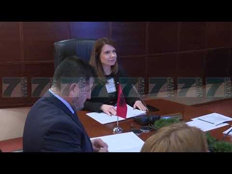 KLGJ INTERVISTON TRE KANDIDATE PER GJYKATEN E LARTE - News, Lajme - Kanali 7