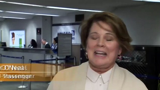 Comentarios de los pasajeros que abandonaron vuelo United Airlines