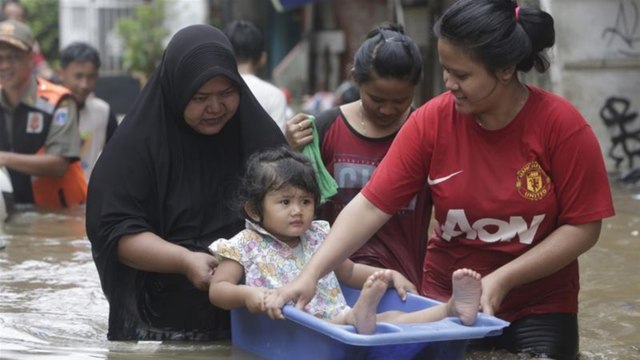 Asian cities urged to bolster defence against rising seas