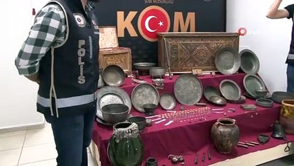İzmir'de 15 Milyon Lira Değerinde 506 Parça Tarihi Eser Ele Geçirildi