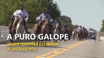 A puro galope simpatizantes celebran a Lacalle Pou