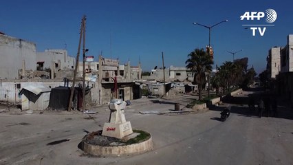 Los rebeldes contraatacan en Siria, pero el régimen avanza