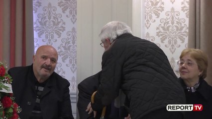 'Unë nuk njoh Zot...!' Testamenti i Nexhmijes vetëm me 'bekim nëne'! Iliri, biri i denjë i Enverit