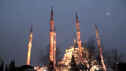 Diyanet İşleri Başkanı Erbaş, Regaip Kandili Özel Programı'na katıldı