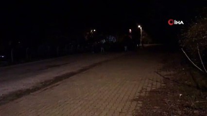 Mülteciler Avrupa'ya geçmek için sınır kapılarına hareket etti