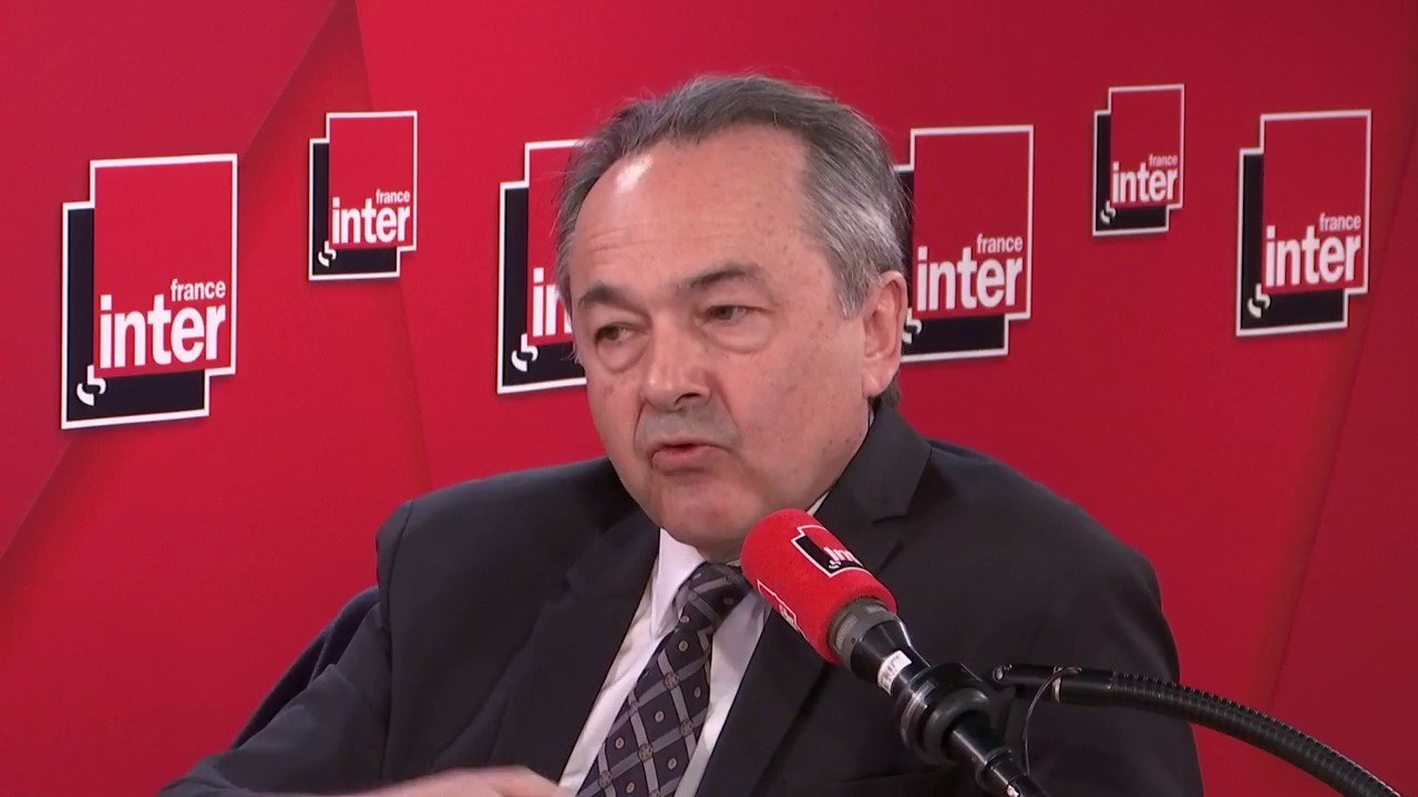 Gilles Kepel : "Aujourd'hui, il y a encore un certain nombre de Français d'origine algérienne qui tous les jeudis soir prennent l'avion pour aller manifester. Quelque chose est en train de se construire."